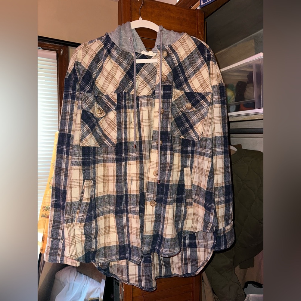 La Hearts Blue and Tan Plaid Jacket